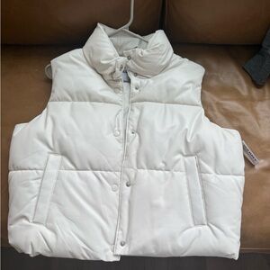 Old Navy Cream Faux Leather Puffer Vest